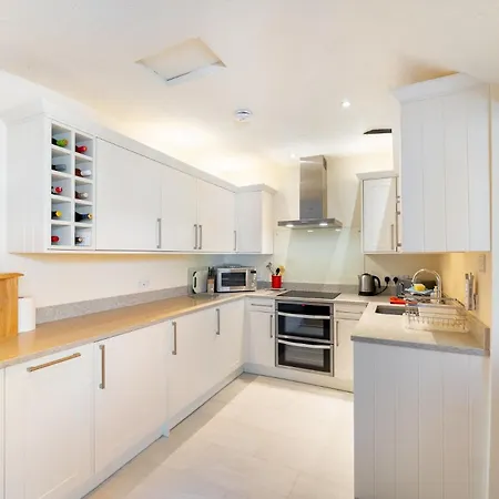 2 Bed In Ambleside Oc-Lr073