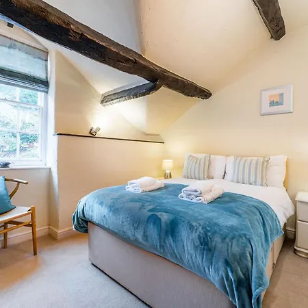 Hazelnut 安布尔塞德